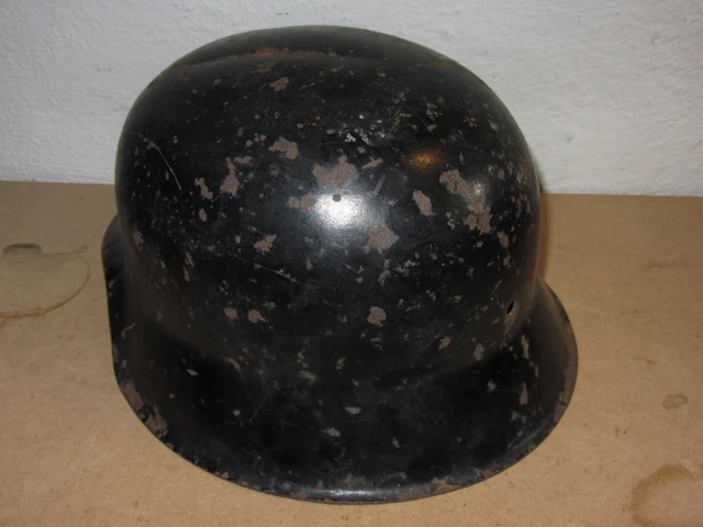 Stahlhelm M 35 / 42 EF 68 Wehrmacht Weltkrieg 3