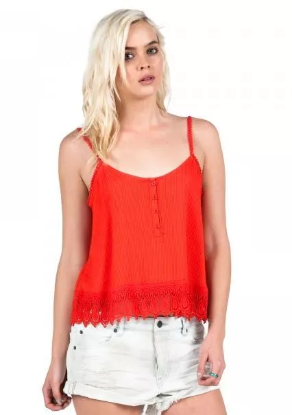 NWT WOMENS VOLCOM PINNED TANK TOP $40 S fire red crochet trim cami straps