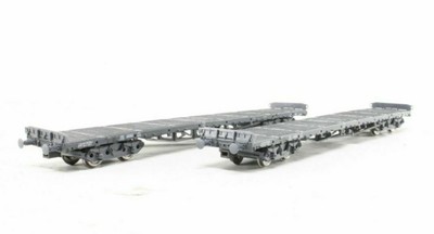 con 2 container 20’ “Pegaso” Electrotren ELECTROTREN E6547 RENFE livrea grigia con stanti 