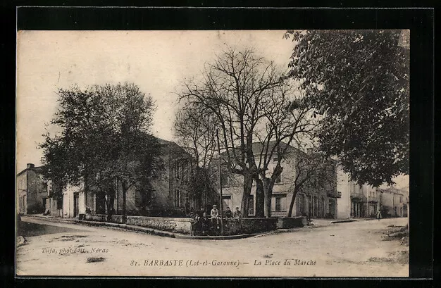 CPA Barbaste, La Place du Marché 1923