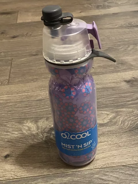 https://www.picclickimg.com/JmkAAOSwQa1k-jPH/O2Cool-Mist-N-Sip-20-Oz-Water-Bottle.webp