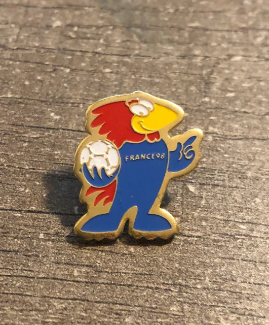 Pin's Coupe Du Monde France 98 - Football La Poste, édition Arthus, Zamac - Occasion