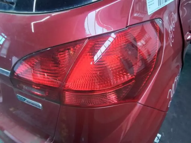 DRIVERS TAIL LIGHT KIA VENGA MK1 (YN) 2009 On 2 ISG 5 DOOR HATCHBACK Rear Lamp