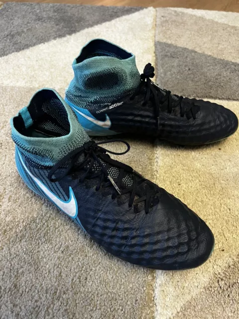 Nike magister hot sale
