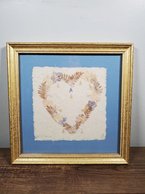 Marco de oro vintage enmarcado en seco prensado flores silvestres corazón amor pared arte de Letitia