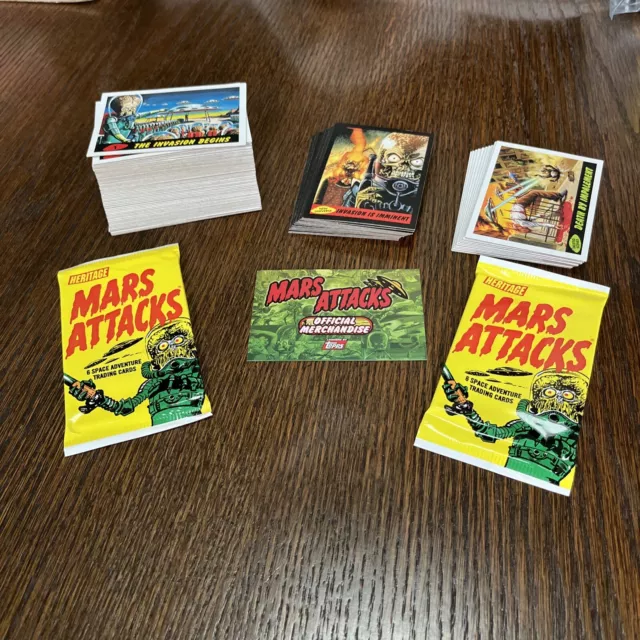 2012 Mars Attacks Heritage 55 Base  10 Scenes 15 Universe 2 Wrappers 80 Total