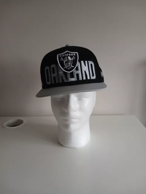 Vintage NFL Adults New Era Oakland Raiders Snapback Hat Size Small/Medium Cap