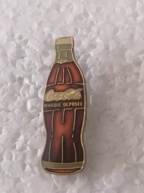 Pin's Pins Pin Boisson Soda "Coca Cola Bouteille Verre"