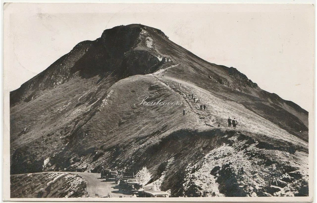 Picture Postcard France, 1950. Le puy Mary Cantal
