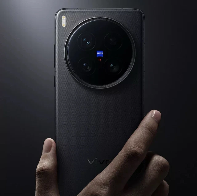 【美品】Vivo X200 Ultra 中国モデル ブラック 16/512GB 美品】Vivo X200 Ultra 中国モデル ブラック 16/512GB