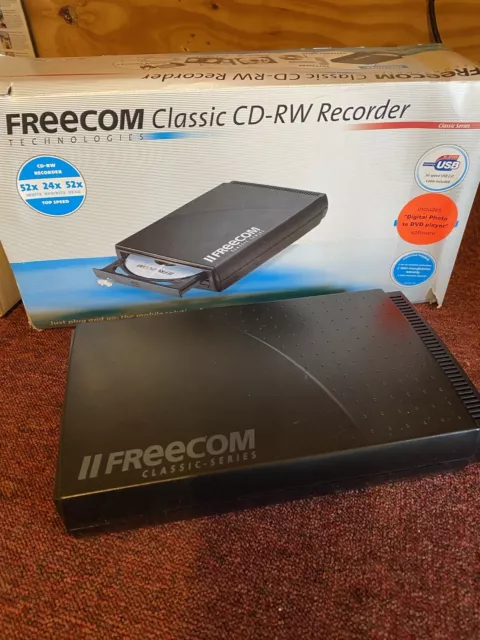 Freecom Classic CD-RW Recorder in original box with leads and disc etc