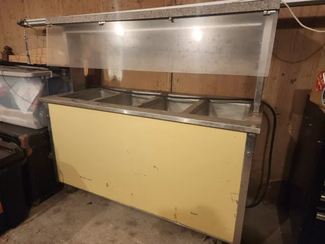 Vollrath Hot Food Serving Counter | Series P-17 | Item 37040-4556-FFA