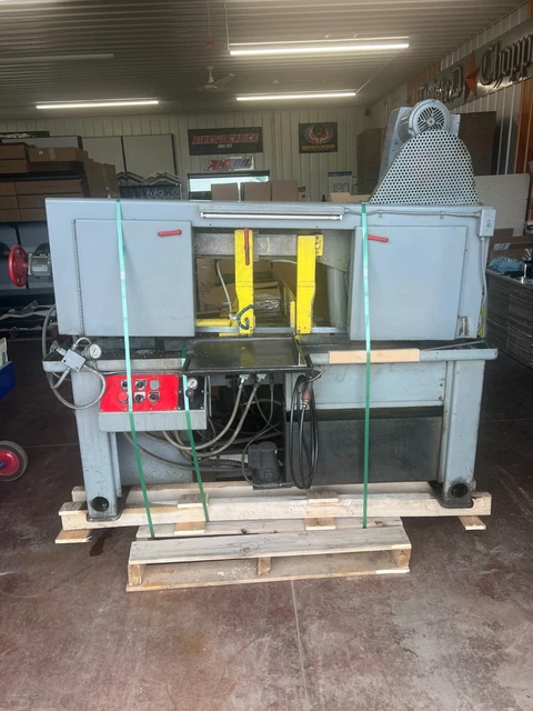 DoAll Horizontal Band Saw C-9A Auto Feed Variable Hydraulic Vise Pressure DoAll Horizontal Band Saw C-9A Auto Feed Variable Hydraulic Vise Pressure