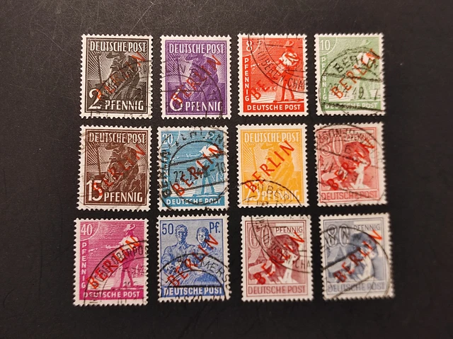 Berlin, Rotaufdruck, Lot, Mi.-Nr. 21-32 gestempelt