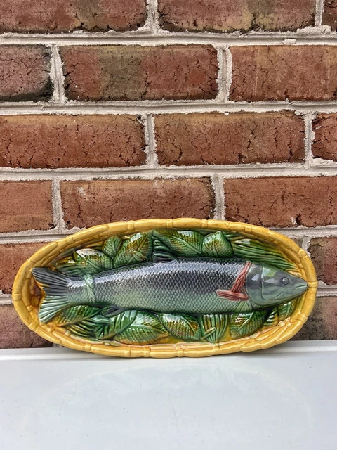Trout Minton Majolica Trompe L'oeil Fish Tray Platter Rare Wall Plaque vintage Trout Minton Majolica Trompe L'oeil Fish Tray Platter Rare Wall Plaque vintage