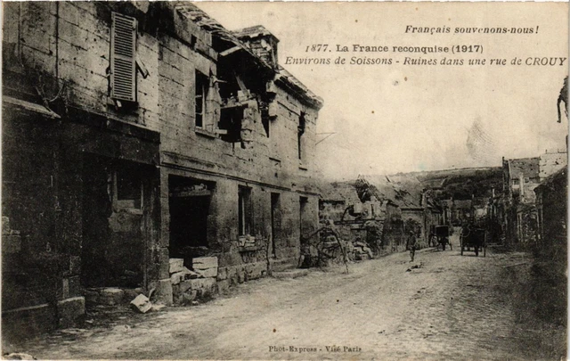 CPA AK Military - Ruins in a Rue de Crouy (698068)