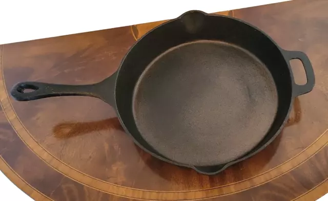 12" Heavy Duty Cast Iron Fry Pan Skillet  Emeril