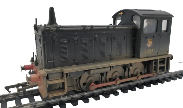 WORKING BACHMANN OO GAUGE WEATHERED 31-339 Class 04 Shunter 11217 BR BLACK