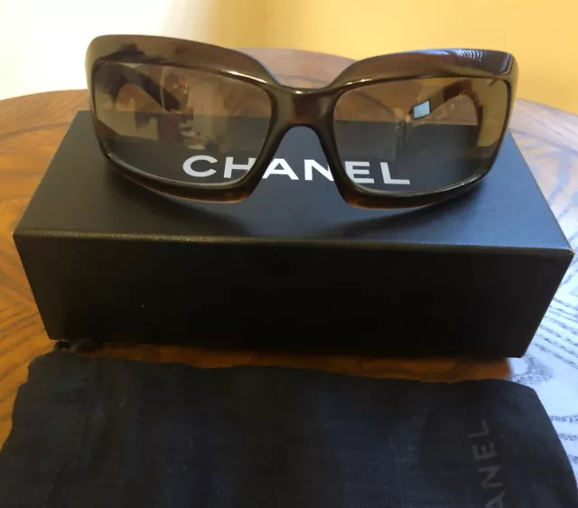 CHANEL Acetate Polarized Square Sunglasses 5505-A Bla… - Gem