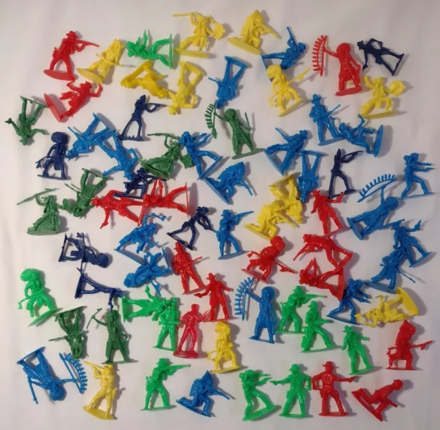 Vintage Cowboys And Indians Plastic Toys Lot Of 72 Approx 2"