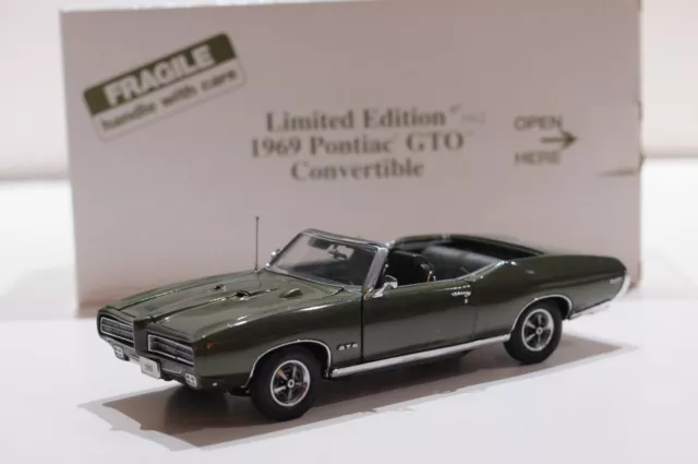 Danbury Mint 1969 Pontiac Gto Convertible Limited Edition Green Scale 1:24 2