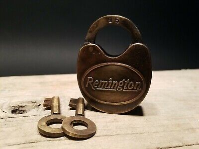 Antique Vintage Style Cast Iron Remington Firearms Ammo Box Padlock Lock & Key