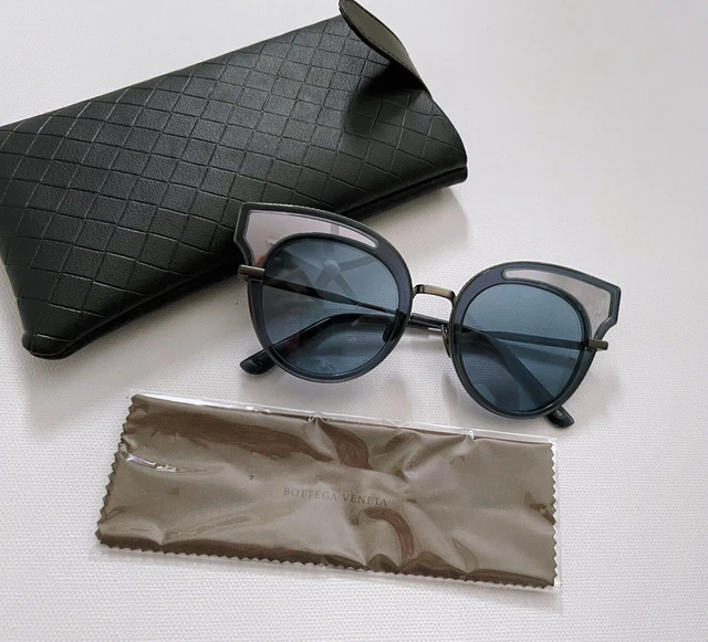 BOTTEGA VENETA MIRRORED Cat Eye Sunglasses Metal with  display picture 1