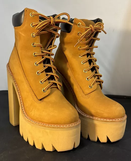 Women’s Jeffrey Campbell HBIC Wheat Nubuck Platform Boots Size 6.5M