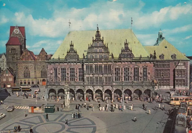 2438. color-AK. BREMEN. RATHAUS mit MARKTPLATZ und ROLAND, belebt, ungelaufen.