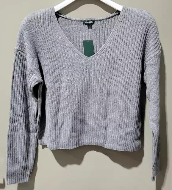 Wild Fable Women's Large Cozy Ribbed Knit V-Neck Pullover Gray Cropped Sweater