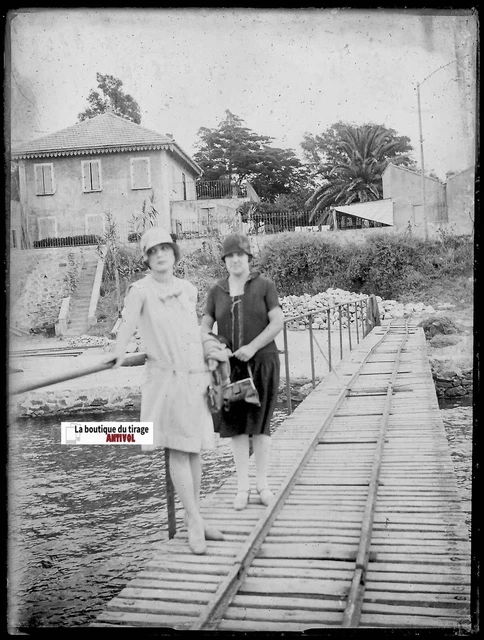 Plaque De Verre Ancienne – Négatif Photo 9x14 Cm – Vichy, Enfants, Casino – Début XXe