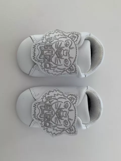 Kenzo White Logo Patch Leather Pram Shoes Size 18 (Uk2) Age 6 Months New