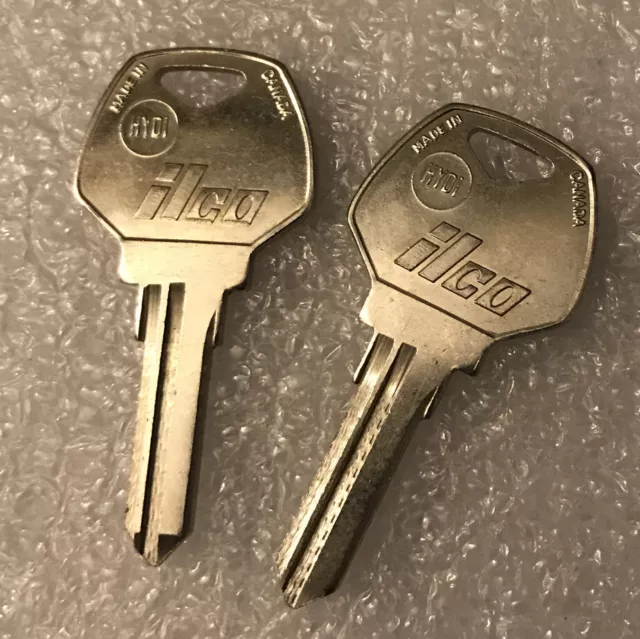 ilco brand key blanks,    DYD1      locksmith      set of 2    [x]