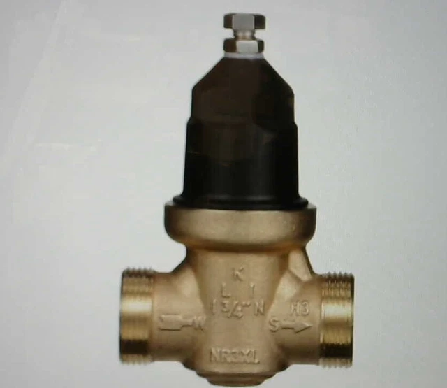 Zurn  3/4 in. NR3XL Pressure Reducing Valve with Double Union FNPT Connection
