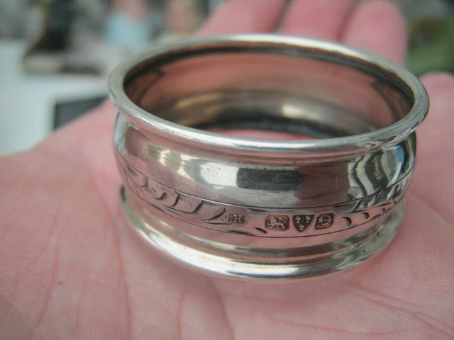 Chester 1928 Charles Horner Sterling Silver Napkin Ring With Vacant Cartouche