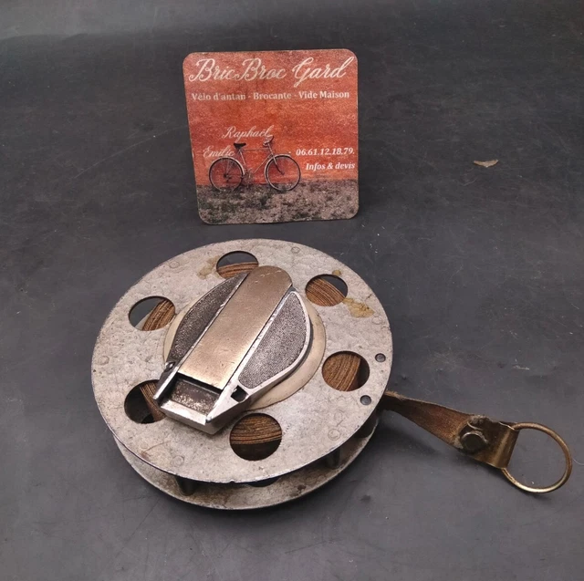 Millésime 10m. ruban à mesurer - Ancien instrument de mesure - Roulette - Outil de mesure vintage - France