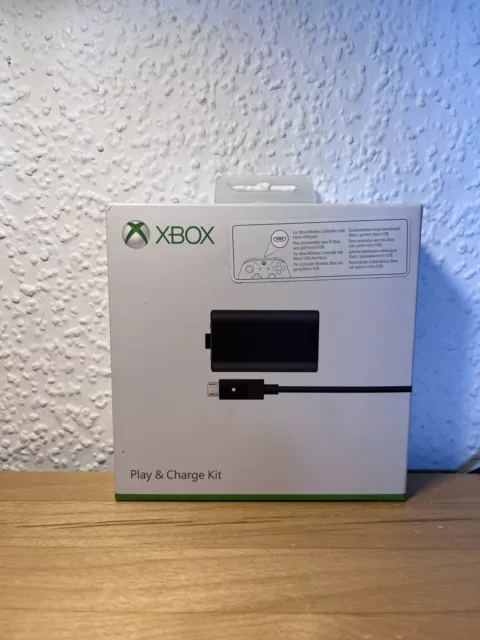 xbox play and charge kit