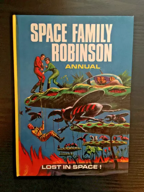 Vintage 1966 Space Family Robinson Annual - Lost in Space! - Mint Condition!!!