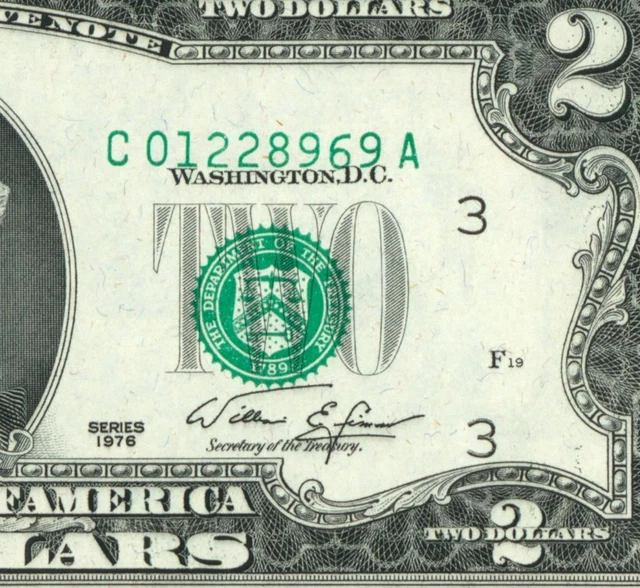 (ERROR - MISALIGNED) $2 1976 ((CU)) Federal Reserve Note (1st of 2 consecutive)