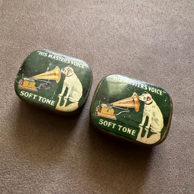 2x VINTAGE GREEN HMV HIS MASTERS VOICE TIN w/ NEEDLES GRAMOPHONE SOFT TONE