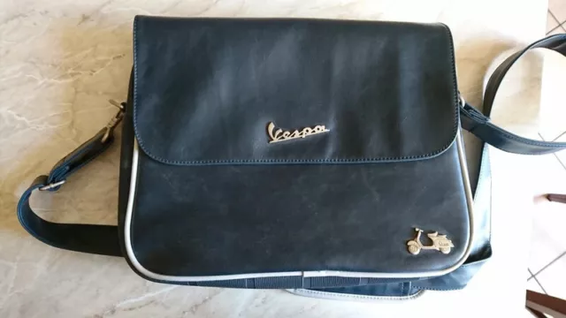 Vespa Vpsc27 Borsa Tracolla Blu in ecopelle - cm. 34x26x7