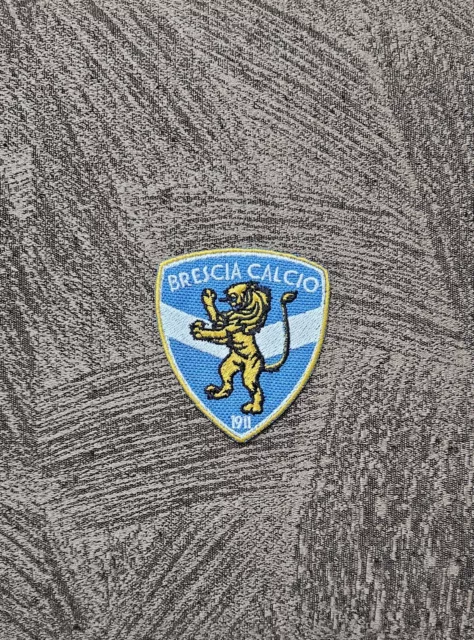 TOPPA PATCH STEMMA BRESCIA CALCIO RICAMATA TERMOADESIVA O DA CUCIRE  7,5X6,5cm