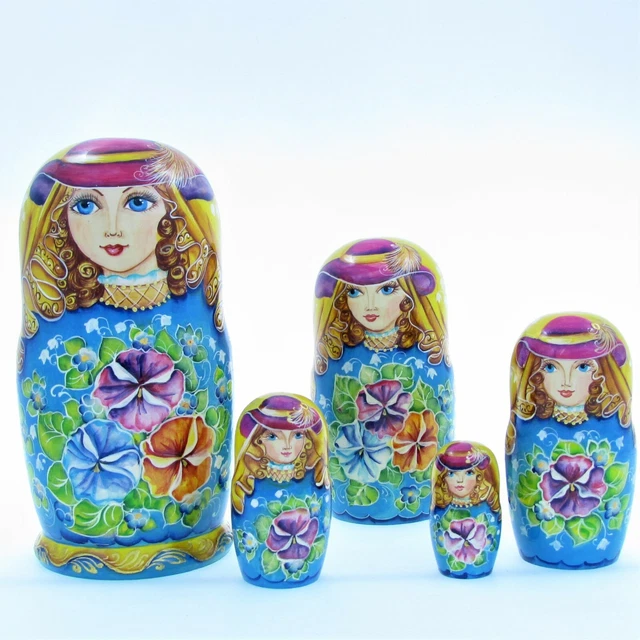 ADORABLES POUPÉES RUSSES Gigognes Matriochka Signées EUR 20,00 - FR