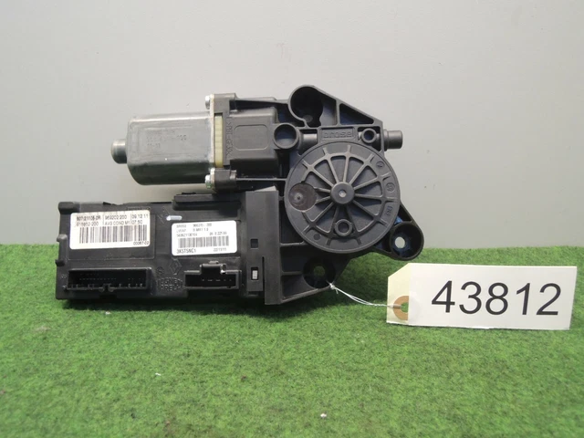 Fensterhebermotor links vorn Renault Scenic III JZ0/1 BJ.12 0130822479 969202200