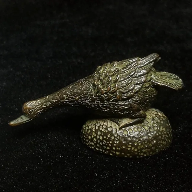 Old Chinese Bronze Carving Swan Figurine Statue paperweight Decoration Gift 6 CM