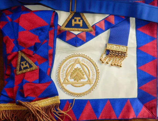 Vintage Masonic Royal Arch Provincial Regalia Apron & Sash Freemasons + Pocket