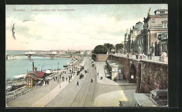 Dresden, Landungsplatz der Dampfschiffe, Ansichtskarte 1912