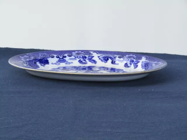 Piatto ovale antico in ceramica a motivi floreali Italia fine 800 inizio 900