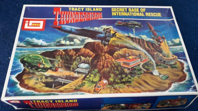 Imai  - Thunderbird Secret Base International Rescue Model Kit