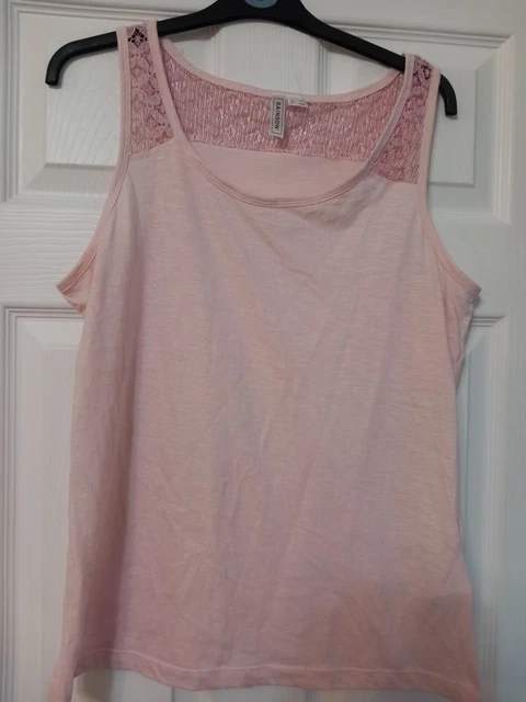 BOX977 LADIES TOP new rainbow pale pink size 14 to 16 states large